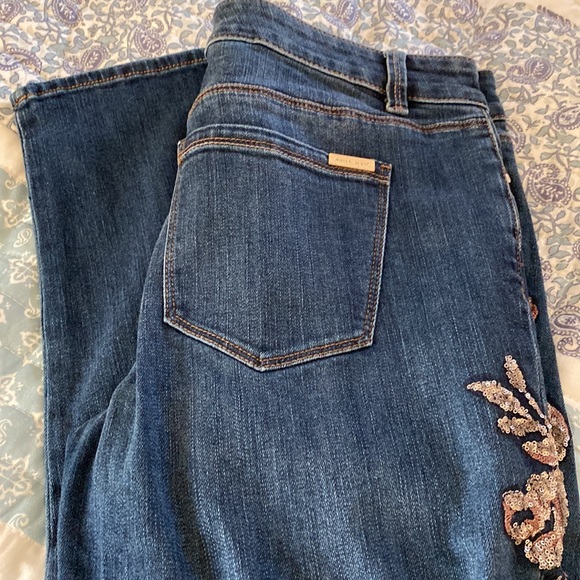 White House Black Market designed skinny jeans, size 4 - Picture 9 of 14